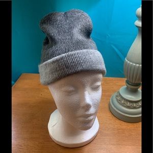 New Dark & Light Gray Andean Highlands Beanie Hat. Reversible like 2 hats in 1.